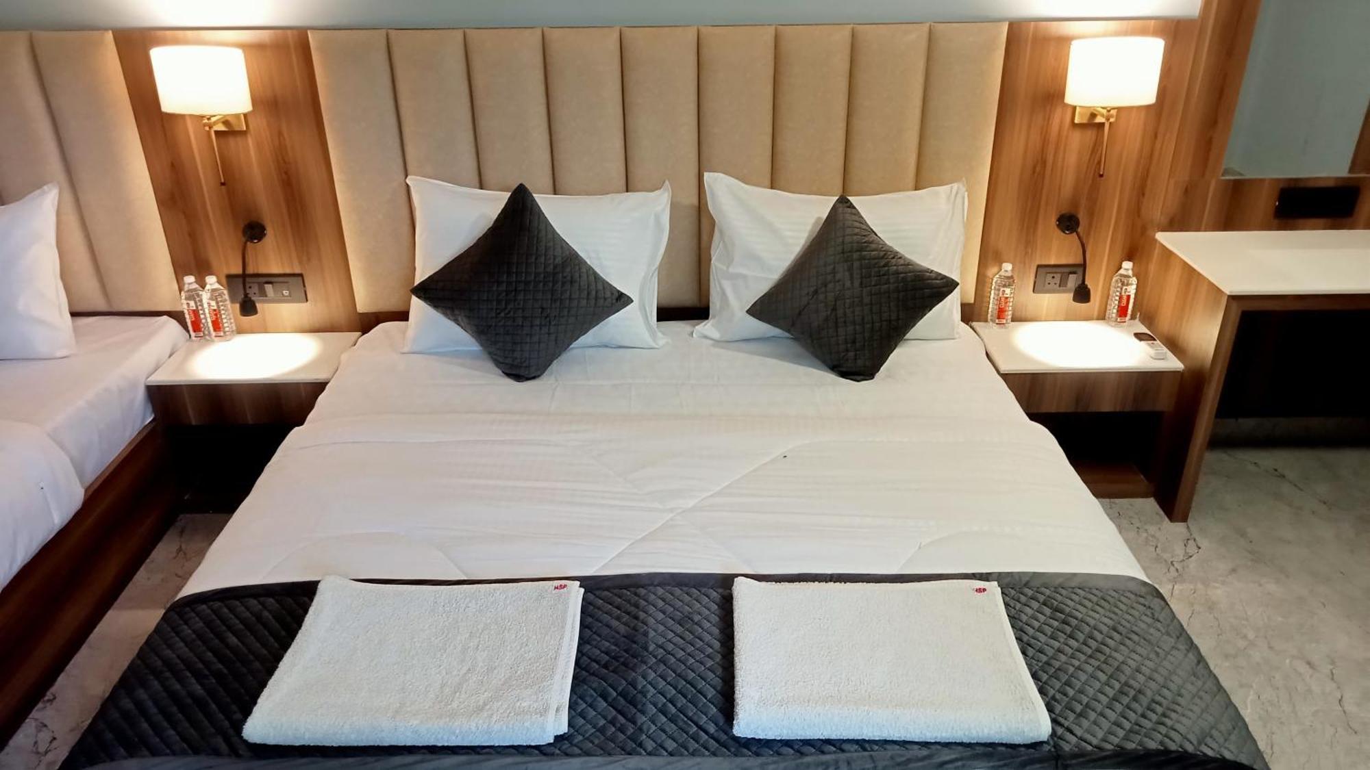 Hotel Shyam Palace India Agra Agra  Ngoại thất bức ảnh